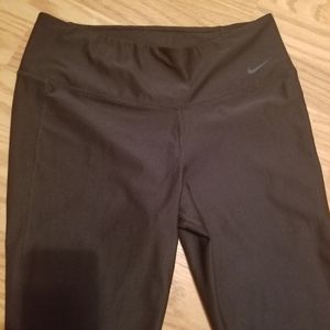 Nike dry fit leggings